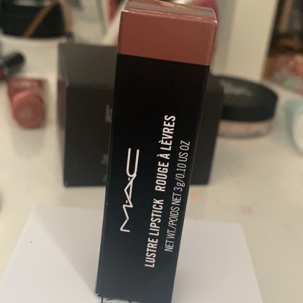 Mac lipstick - Picture 2 of 3
